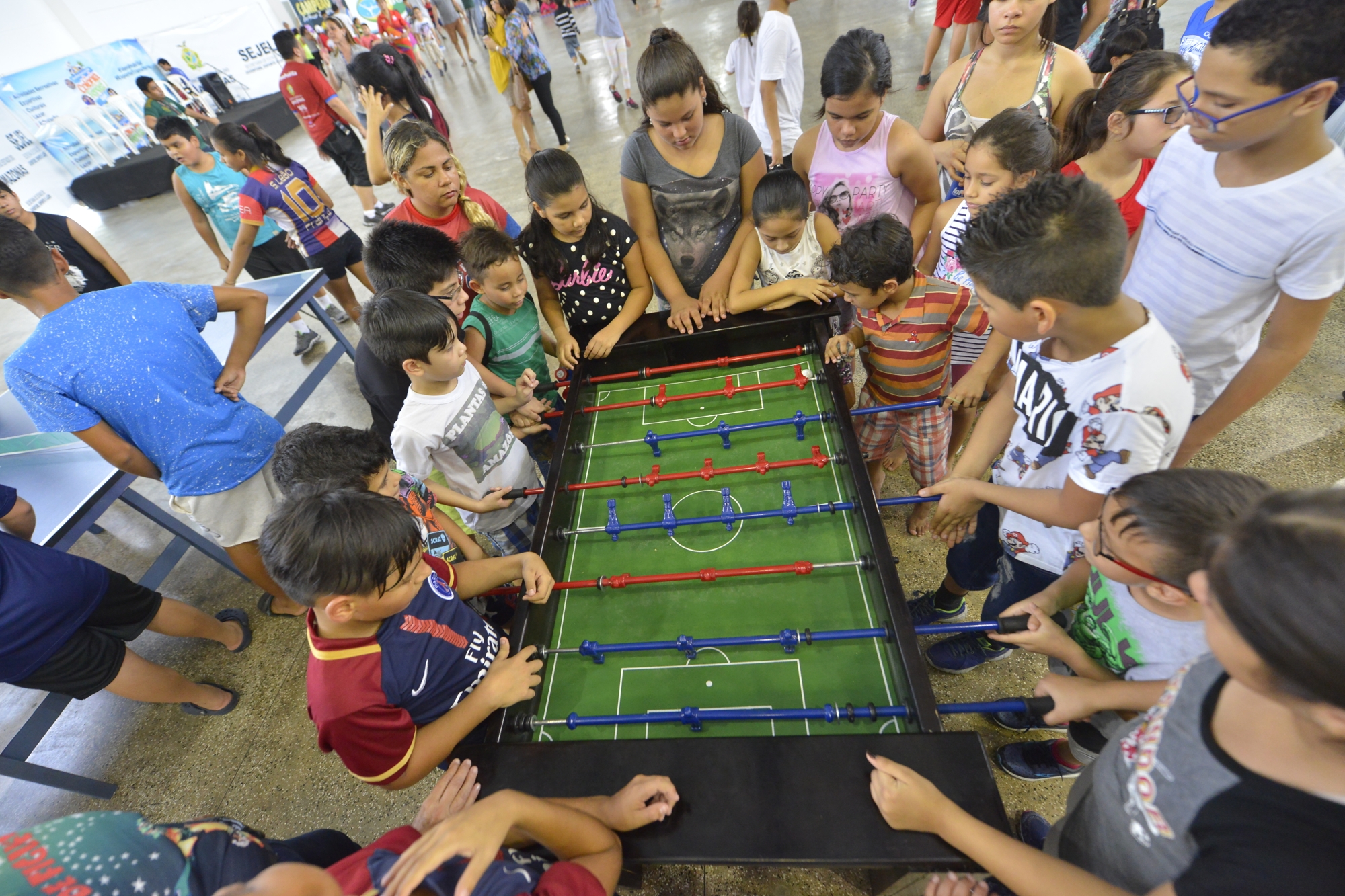 Abertura oficial da Primeira Colônia de Férias reúne crianças, jovens e adultos na Vila Olímpica de Manaus